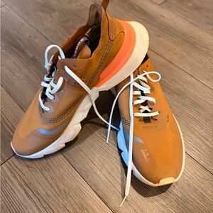 Sorel Tan Suede Footwear